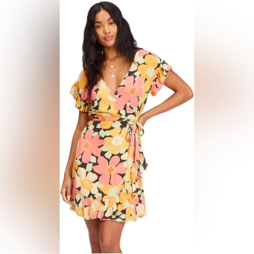 NWT Billabong Wrap And Roll Dress Colorful Floral Tropical Small
